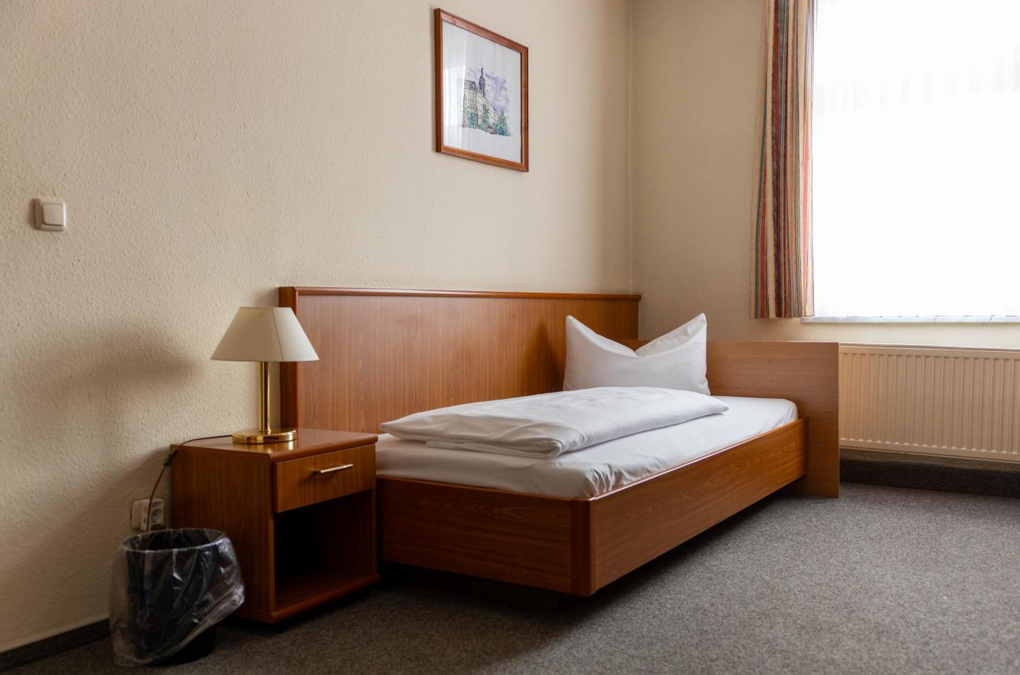 Hotel Anker Saalfeld Saale Dış mekan fotoğraf